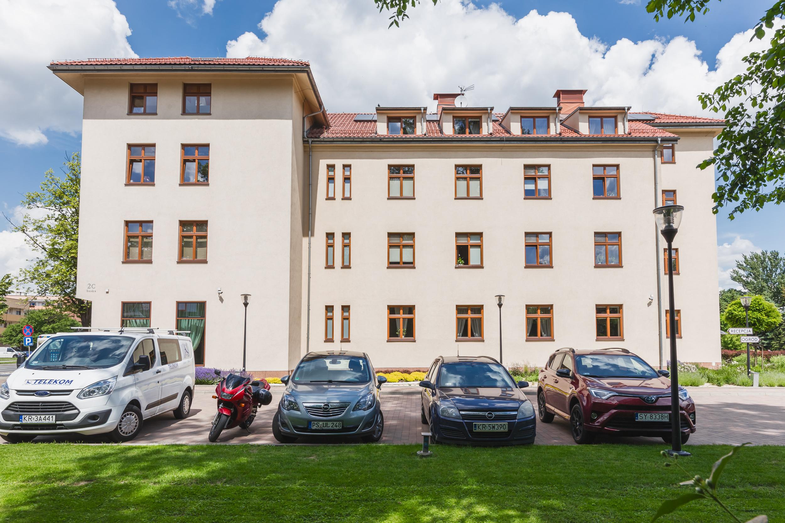 Domus Mater Hotel Krasków Eksteriør bilde